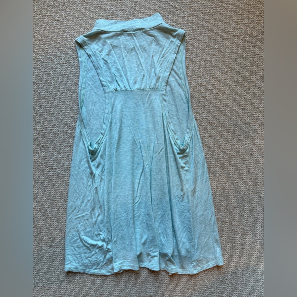 Fabrik fab’rik Mint Green Sleeveless top with Ribbed back feature in Size Small - Picture 5 of 7